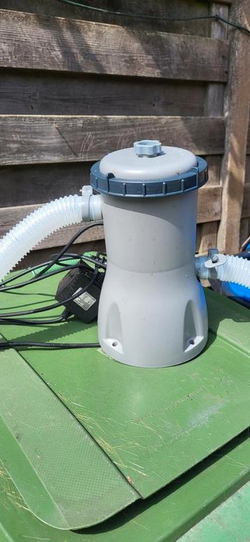 Zwembadpomp - Groot Model beschikbaar voor biedingen