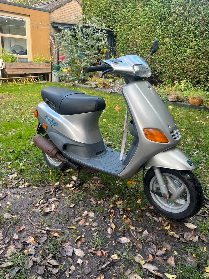 Piaggio Zip Type 2/3 Duits 50cc – Zeer nette staat!, Fietsen en Brommers, Scooters | Piaggio, Zo goed als nieuw, Zip, Maximaal 45 km/u