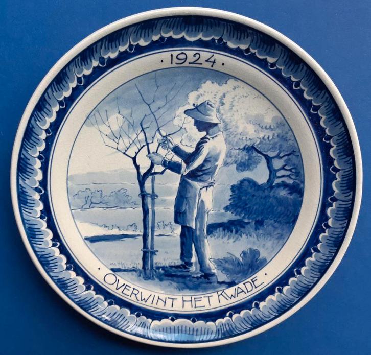 Porceleyne Fles 1924 Overwint 't Kwade 25cm (5) Fruitteler, Antiek en Kunst, Antiek | Wandborden en Tegels, Ophalen of Verzenden