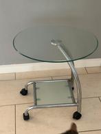 Bijzettafels x 2 met wieltjes, Huis en Inrichting, Tafels | Bijzettafels, Minder dan 55 cm, Gebruikt, Rond, Glas