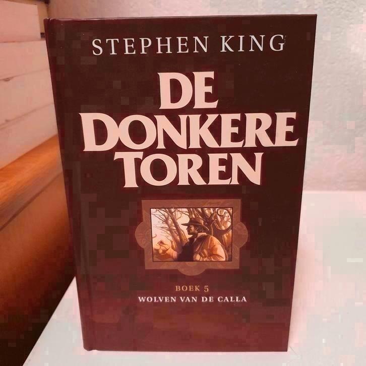 Stephen King, 1x Hardcover Donkere Toren dl 5, Boeken, Fantasy, Gelezen, Ophalen of Verzenden