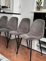Eettafelstoelen - velvet grijs - 4 stuks, Huis en Inrichting, Stoelen, Ophalen, Zo goed als nieuw, Vier, Stof