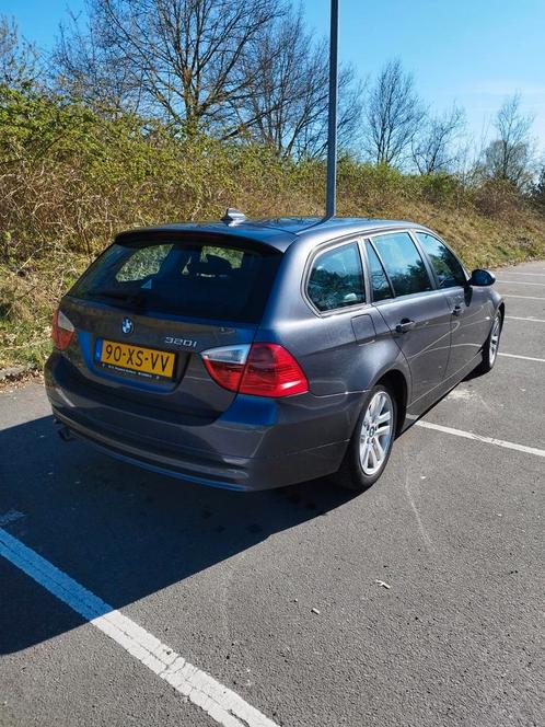 BMW 3-Serie 320i Touring Nieuwe APK Leder Navi, Auto's, BMW, Particulier, 3-Serie, ABS, Airbags, Airconditioning, Alarm, Boordcomputer
