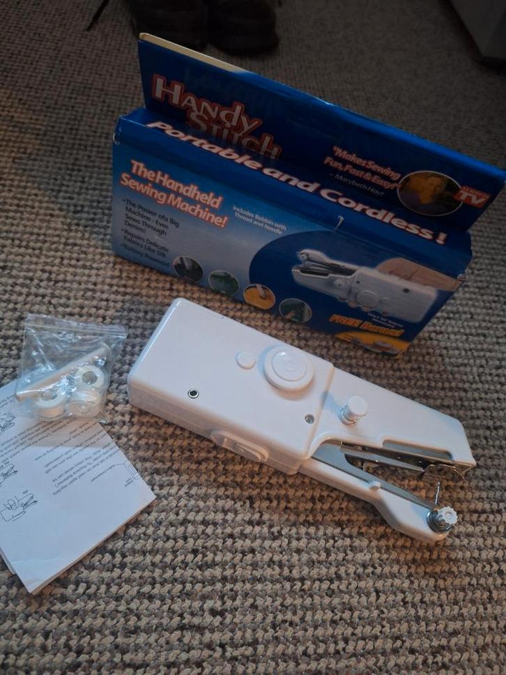Handy Stitch Hand Naaimachine - Draagbaar, Hobby en Vrije tijd, Naaimachines en Toebehoren, Zo goed als nieuw, Naaimachine, Overige merken