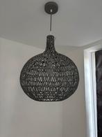 Prachtige hanglamp
- Gekocht bij Loods 5 - 2 stuks aanwezig, Huis en Inrichting, Lampen | Hanglampen, Ophalen of Verzenden, Zo goed als nieuw