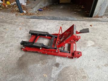 Motorkrik, motorjack 680kg  beschikbaar voor biedingen