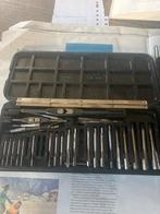 Efo Tappen en Snijplaten Set, Doe-het-zelf en Verbouw, Gereedschap | Handgereedschap, Ophalen of Verzenden, Gebruikt