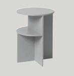 bijzettafel Scandinavisch merk Muuto.  Type: De Halves, 45 tot 60 cm, Overige materialen, Minder dan 55 cm, Verzenden
