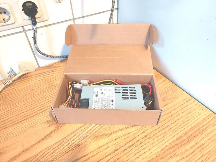 Synology (oa Ds1815+) 250 watt voeding NIEUW!, Computers en Software, NAS, Zo goed als nieuw, Ophalen