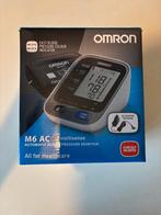 Omron M6 AC bloeddrukmeter, Diversen, Verpleegmiddelen, Ophalen of Verzenden