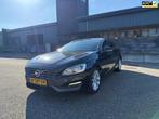 Volvo V60 2.0 D4 Momentum, Auto's, Volvo, Voorwielaandrijving, Euro 6, 4 cilinders, Leder en Stof