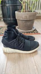 Adidas - Tubular Doom - Primeknit - 45, Gedragen, Ophalen of Verzenden, Sneakers of Gympen, Adidas