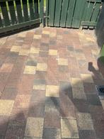 Gezocht 20x20 cm, Tuin en Terras, Ophalen, Zo goed als nieuw, Beton, Klinkers