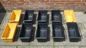 10 plantenbakken beschikbaar voor biedingen