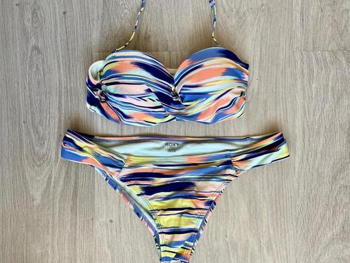 Roxy bandeau bikini set, Kleding | Dames, Badmode en Zwemkleding, Zo goed als nieuw, Bikini, Roze, Ophalen of Verzenden