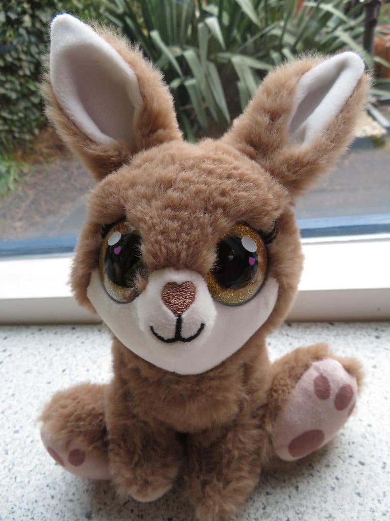 Licht bruin konijn of haas merk OJO met glitterogen, Kinderen en Baby's, Speelgoed | Knuffels en Pluche, Zo goed als nieuw, Konijn