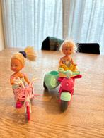 Barbies tweeling met zijspan scooter en fietsje, Ophalen, Gebruikt, Barbie