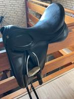 Hulsebos 17,5 inch zadel in goede staat, Ophalen, Zo goed als nieuw, Dressuur