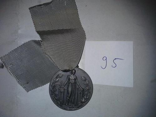 Medaille voor krijgsverrichtingen Art Nouveau medaille Fidac, Postzegels en Munten, Penningen en Medailles, Overige materialen