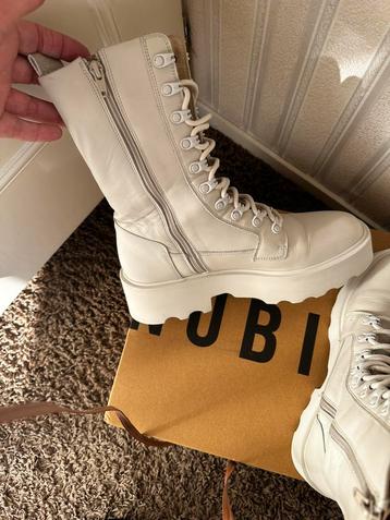 Nubikk veter boot met dikke zool maat 41 beschikbaar voor biedingen
