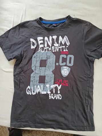 Stoer T-Shirt, maat 146/152 beschikbaar voor biedingen