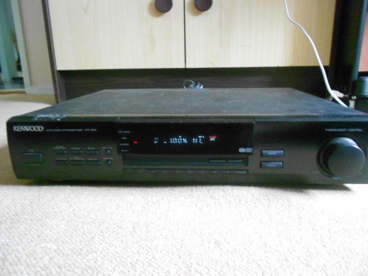 Goedwerkende KENWOOD KTF-3010 tuner , 2 x antenne, Audio, Tv en Foto, Tuners, Gebruikt, Ophalen
