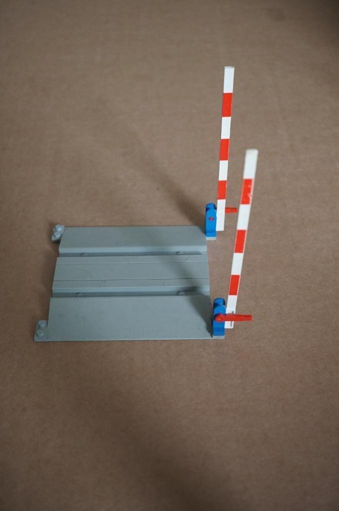 Vintage Lego trein 12 volt spoorwegovergang (handbediend), Kinderen en Baby's, Speelgoed | Duplo en Lego, Gebruikt, Lego, Losse stenen