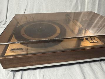 Philips 805 Stereo platenspeler beschikbaar voor biedingen