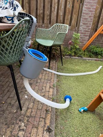 Zwembad skimmer oppverlakte water pomp zuiger beschikbaar voor biedingen