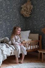 Sandberg Wallpaper/ Behang/ Holy Dark Blue / Blauw, Huis en Inrichting, Stoffering | Behang, Ophalen, Minder dan 10 m², Blauw
