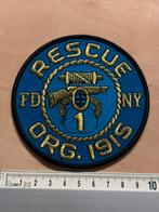 Mouwembleem FDNY rescue new york, Verzamelen, Militaria | Algemeen, Verzenden, Landmacht, Nederland, Embleem of Badge