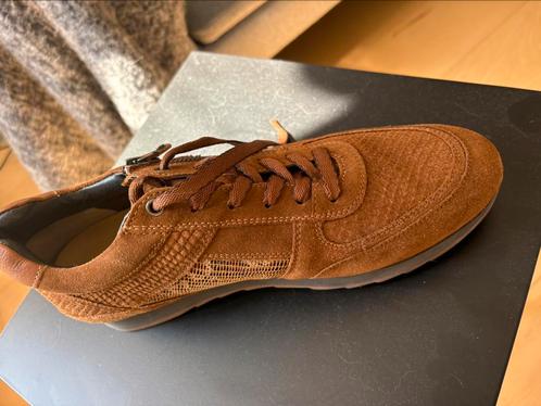 Nieuwe sneakers van Helioform, Kleding | Dames, Schoenen, Nieuw, Sneakers of Gympen, Overige kleuren, Ophalen of Verzenden
