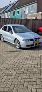 Seat leon 1.8 20vt ruilen te koop, Auto's, Seat, 65 €/maand, 179 pk, 1781 cc, Particulier