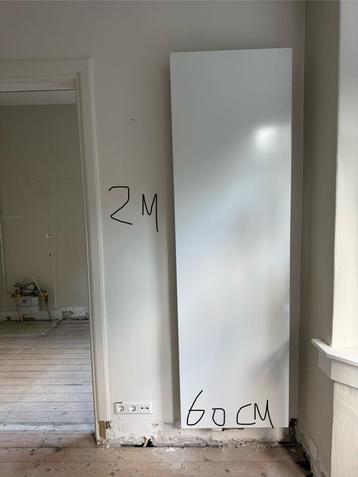 Moderne radiatoren 5 stuks beschikbaar voor biedingen