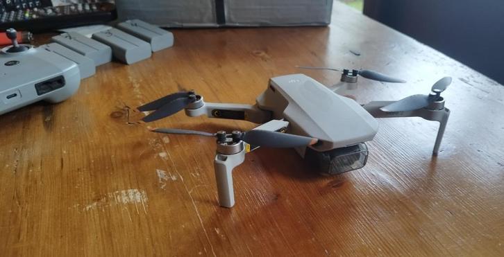 DJI mini 2  fly more combo, Audio, Tv en Foto, Drones, Gebruikt, Drone met camera, Ophalen of Verzenden