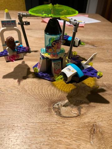 Lego friends draaimolen 41128 beschikbaar voor biedingen