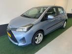 Toyota Yaris 1.3 VVT-i Aspiration Achteruitrijcamera, Gebruikt, 4 cilinders, Blauw, Bedrijf