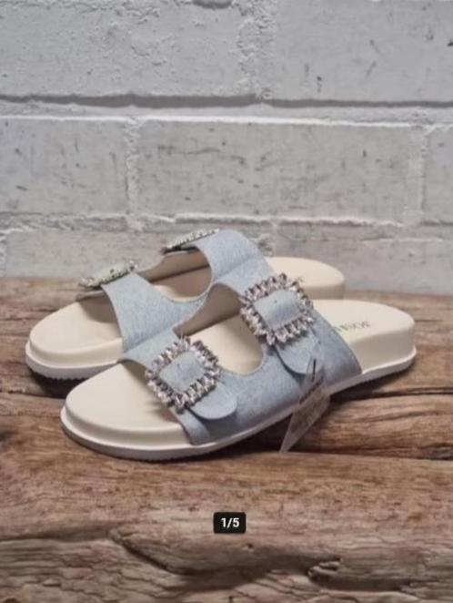 JOSH V - Mooie sandalen slippers maat 41 - Nieuw €129 JOSHV, Kleding | Dames, Schoenen, Nieuw, Sandalen of Muiltjes, Blauw, Ophalen of Verzenden