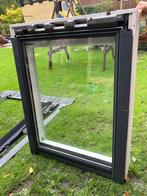 Velux dakraam MK04 met verduisteringsgordijn creme, Doe-het-zelf en Verbouw, Glas en Ramen, Ophalen, Minder dan 80 cm, 80 tot 120 cm