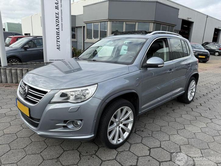 Volkswagen Tiguan 2.0 TSI Track&Field 4Motion (bj 2009), Auto diversen, Schadeauto's, Volkswagen, Handgeschakeld, Benzine, Stationwagon