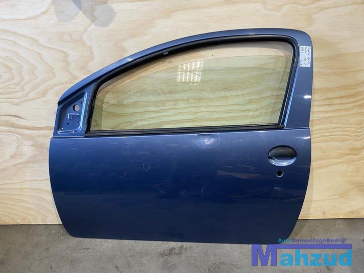 TOYOTA AYGO Links deur 3drs blauw 8R3 PORTIER 2005-2014, Auto-onderdelen, Carrosserie en Plaatwerk, Deur, Toyota, Gebruikt, Ophalen