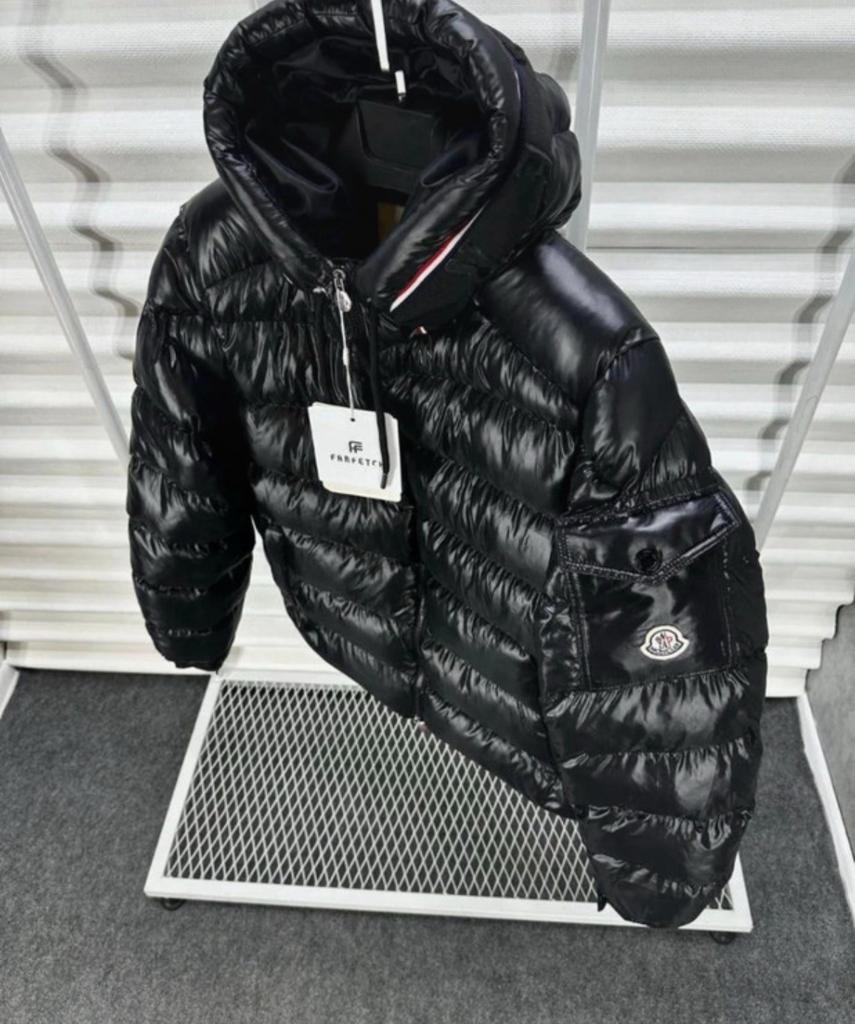 M tot xxl, Ophalen, Zo goed als nieuw