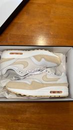 Nike Air Max 1 Premium Sanddrift (Women's) maat 38.5, Ophalen of Verzenden, Nieuw, Sneakers of Gympen