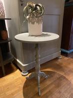 Brocante wijntafel, vintage tafeltje, oude bijzettafel VdlM, Ophalen of Verzenden