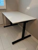 Gispen bureau, in hoogte verstelbaar, zo goed als nieuw, Ophalen, In hoogte verstelbaar, Zo goed als nieuw, Bureau