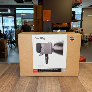 SmallRig 4621 RC 220B Pro COB LED Video Light | NIEUW beschikbaar voor biedingen
