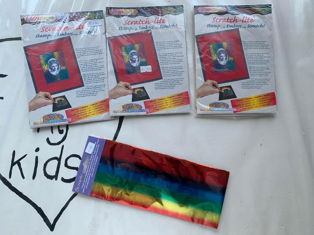 Embossing Scratch Lite Stamp set 4x kaarten maken, Hobby en Vrije tijd, Kaarten | Zelf maken, Ophalen of Verzenden, Nieuw, Overige thema's