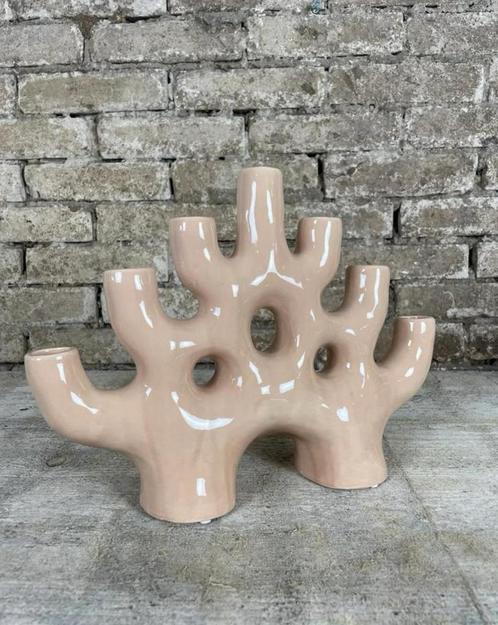 Kandelaar coral, moderne menora, Huis en Inrichting, Woonaccessoires | Kandelaars en Kaarsen, Nieuw, Kandelaar, 25 tot 50 cm, Overige materialen