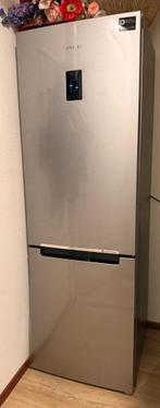Te koop: Samsung Koel-vriescombinatie RB33J3205SA - RVS, Ophalen, 200 liter of meer, Met aparte vriezer, 160 cm of meer