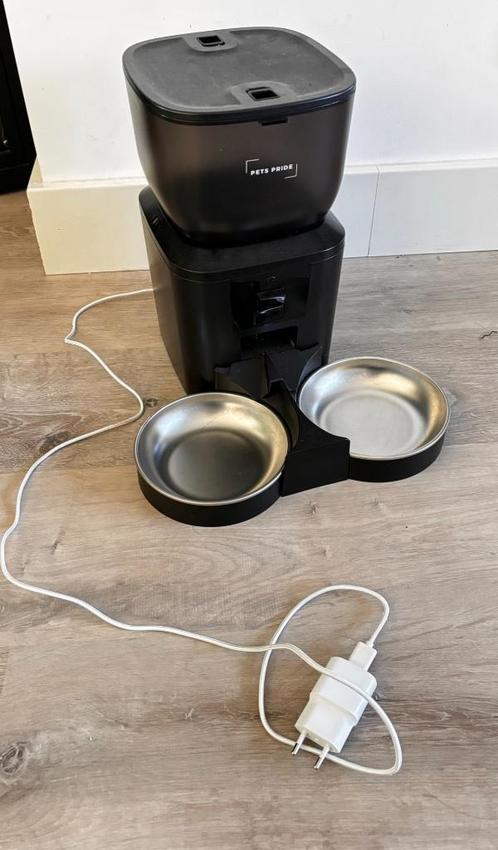 Automatisch voerbak, Dieren en Toebehoren, Kattenvoerbakken en Drinkbakken, Zo goed als nieuw, Automatisch, Ophalen of Verzenden